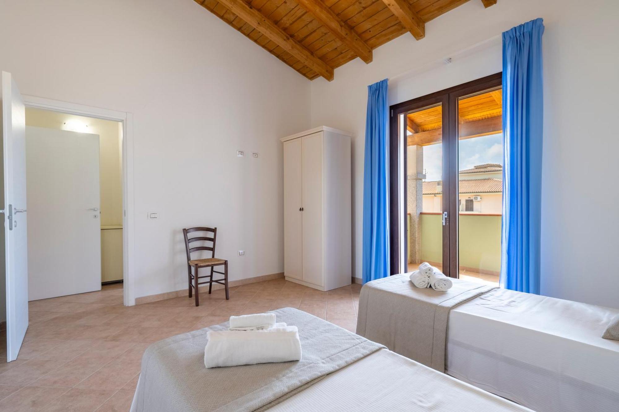 Mimose Beach Village Badesi Exterior foto